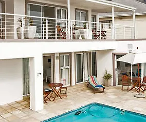 Bed & Breakfast 61 On Camps Bay, Cape Town